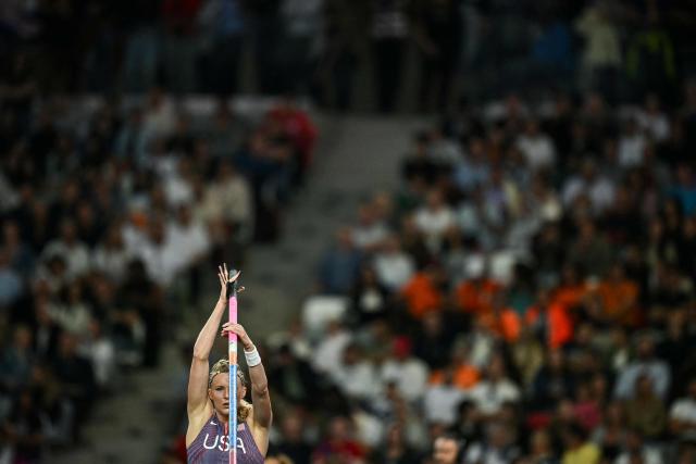 US' athlete Sandi Morris competes in the women's pole vault final during the World Athletics Ultimate Championship at the Gyula Zsivotzky National Athletics Centre, in Budapest on September 12, 2026. (Photo by Ben STANSALL / AFP)