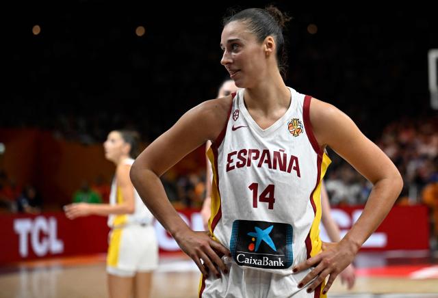 Spain's power forward #14 Raquel Carrera reacts during the 2026 FIBA Women's Basketball World Cup semi-final match between Spain and the United States in Berlin on September 12, 2026. (Photo by Tobias SCHWARZ / AFP)
