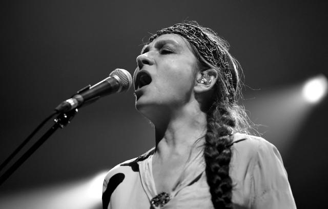 (FILES) French singer and musician Catherine Ringer performs on stage during the opening of the 42nd edition of "Le Printemps de Bourges" rock and pop music festival in Bourges, central France, on April 24, 2018. Catherine Ringer, lead singer of the legendary duo Les Rita Mitsouko, died of cancer at the age of 68, her children told AFP on September 15, 2026. (Photo by GUILLAUME SOUVANT / AFP)