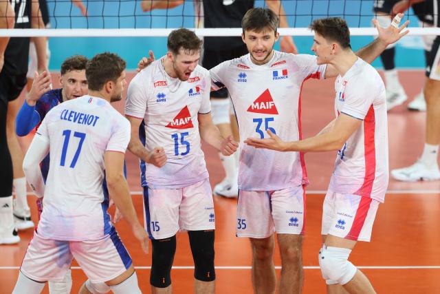 France's players celebrate during the Men's EuroVolley 2026 match between France and Germany at the BT Arena in Cluj-Napoca, Romania, on September 15, 2026. (Photo by Simion Sebastian Tataru / AFP)