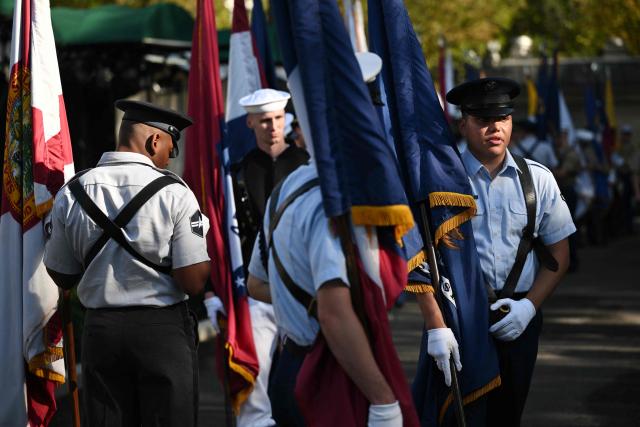 An honor guard rehearses in the driveway of the White House in Washington, DC on September 16, 2026, ahead of next week's visit by China's President Xi Jinping. Xi is expected to visit Washington on September 24 and meet with US President Donald Trump. (Photo by Mandel NGAN / AFP)