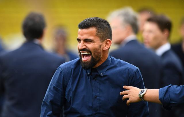 (FILES) Juventus' midfielder Tomas Rincon laughs on the pitch at Louis II Stadium in Monaco on May 2, 2017, on the eve of their UEFA Champions League semi-final first leg football match against Monaco. Midfielder Tomas Rincon, 38, one of the greatest players in Venezuelan football, announced his retirement as a player on Spetember 16, 2026, after a two-decade career. (Photo by FRANCK FIFE / AFP)