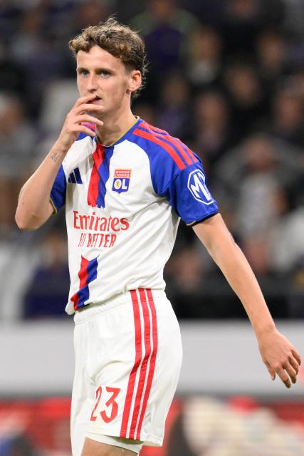 Lyon's English midfielder #23 Tyler Morton reacts during the UEFA Europa League, league phase, matchday 1, football match between RSC Anderlecht and Olympique Lyonnais (OL) at Constant Vanden Stock Stadium in Anderlecht, near Brussels on September 16, 2026. (Photo by JOHN THYS / AFP)