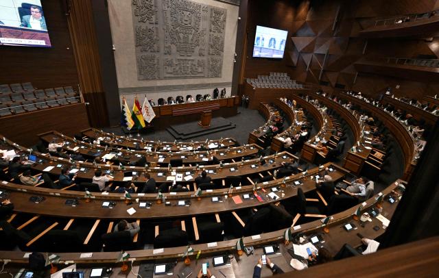 General view of an ordinary session of the Plurinational Legislative Assembly in La Paz on September 16, 2026. The Legislative Assembly session to decide on extending the state of exception measure for another 90 days. (Photo by Aizar RALDES / AFP)