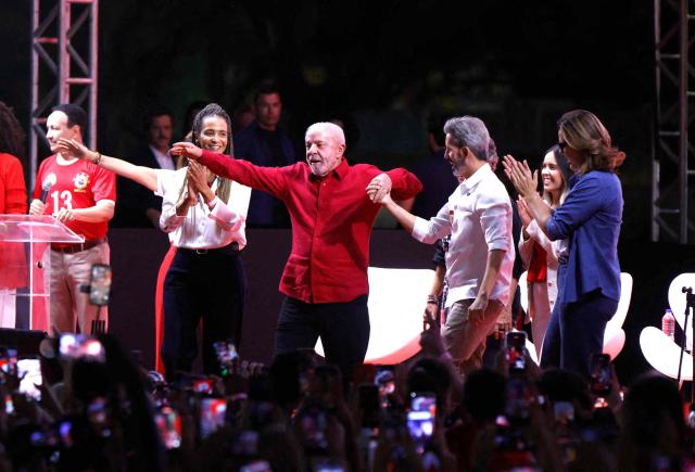 Brazil's President and presidential candidate Luiz Inacio Lula da Silva gestures towards supporters during a campaign rally in Ceilandia, Federal District, Brazil on September 16, 2026. Brazil will hold a presidential election on October 4, 2026. (Photo by Sergio Lima / AFP)