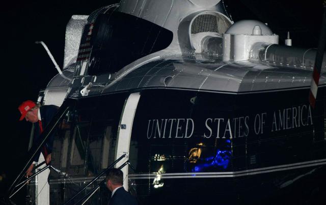 US President Donald Trump disembarks from Marine One after arriving on the Ellipse near the White House in Washington, DC on September 16, 2026. Trump is returning from Gastonia, North Carolina after campaigning for Republican US Senate candidate Michael Whatley. (Photo by Kent Nishimura / AFP)