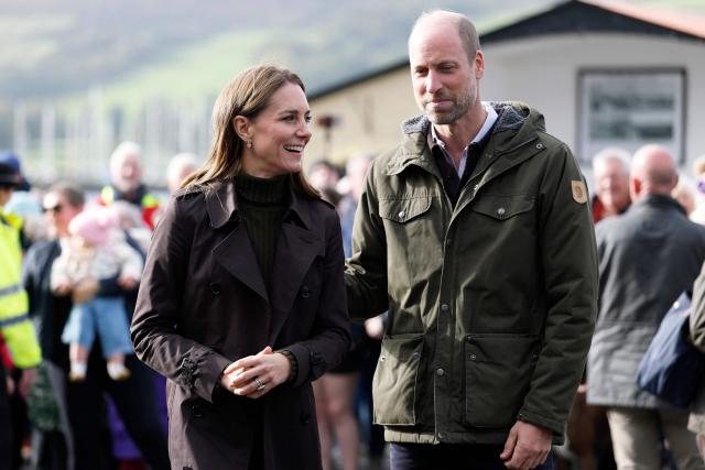 Britain's Prince William, Prince of Wales (R) and Britain's Catherine, Princess of Wales meet with members of the community as they visit the community-owned Anchor Tavern Pub & Hub in Port Bannatyne in the Isle of Bute, Scotland, September 17, 2026. (Photo by Jeff J Mitchell / POOL / AFP)