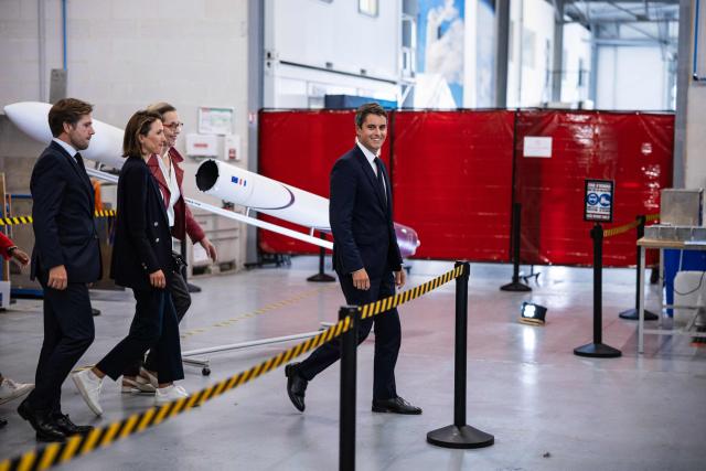 Centre-right party Renaissance candidate in France's 2027 presidential election Gabriel Attal arrives to deliver a speech on the future of Europe at the aerospace company Latitude in Reims, northeastern France, on September 17, 2026. (Photo by Sameer Al-DOUMY / AFP)