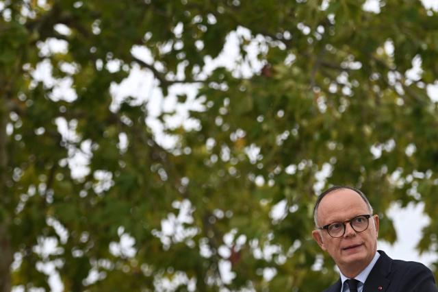 Right wing party Horizons candidate in France's 2027 presidential election Edouard Philippe looks on as he delivers a speech in Les Pont-de-Ce, western France on September 17, 2026. (Photo by Sebastien Salom-Gomis / AFP)