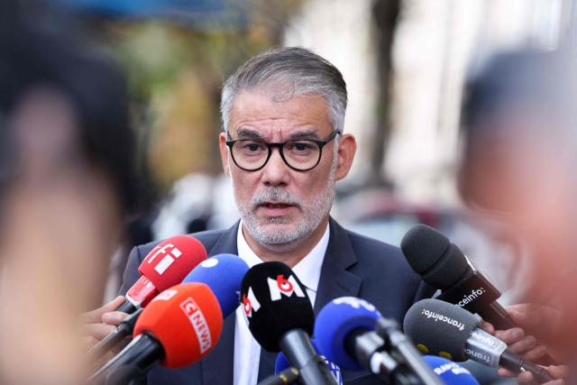 Candidate in the Socialist (PS) and centre-left Place Publique (PP) parties primary ahead of France's 2027 presidential election Olivier Faure speaks to press as he leaves after a meeting with France's President at the presidential Elysee Palace in Paris on September 18, 2026, to discuss international conflicts and their domestic implications. (Photo by Kenzo TRIBOUILLARD / AFP)