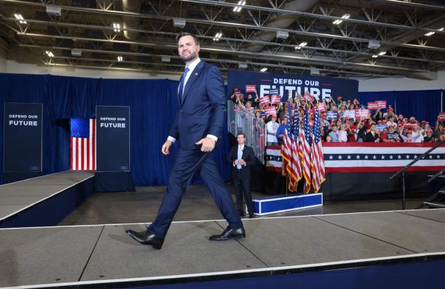 US Vice President JD Vance arrives to speak during a midterm rally at the Mid-America Center in Council Bluffs, Iowa, on September 18, 2026. Vance is visiting Iowa to promote Republican candidates ahead of the midterm elections including Iowa Republican gubernatorial nominee Zach Lahn. (Photo by Anna Moneymaker / POOL / AFP)