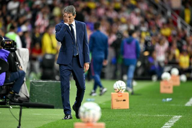 America's Uruguayan head coach Guillermo Almada  during the Liga MX Apertura tournament football match between America and Guadalajara at Banorte stadium in Mexico City on September 19, 2026. (Photo by YURI CORTEZ / AFP)