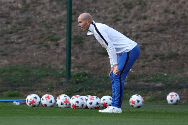 France's head coach Zinedine Zidane takes part in a training session four days ahead of France's UEFA Nations League football match against Turkey in Clairefontaine-en-Yvelines outside Paris, on September 21, 2026. The gathering is the first of the French national team under its new coach Zinedine Zidane, appointed on July 28, 2026 on a four-year contract. The Nations League, which France won in 2021, will dominate Zidane's attention in the coming months before the draw for the Euro 2028 qualifying tournament takes place in early December. (Photo by FRANCK FIFE / AFP)