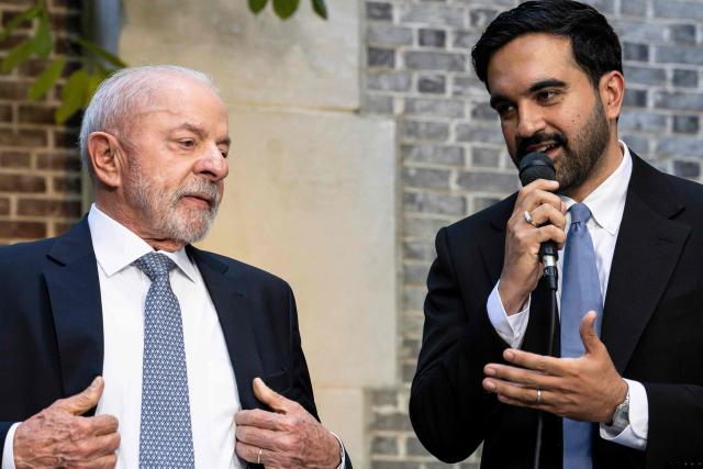 Brazilian President Luiz Inácio Lula da Silva (L) speaks alongside New York City Mayor Zohran Mamdani to reporters after meeting with one another in New York on September 21, 2026. (Photo by Dave Sanders / POOL / AFP)