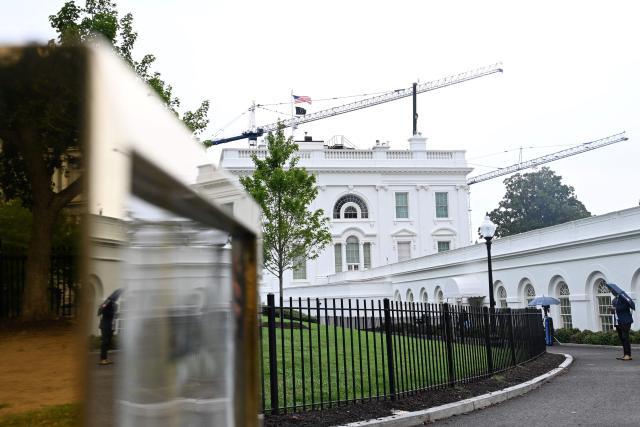 The White House is seen in Washington, DC, on September 21, 2026. Three leading US news outlets announced on September 21 they will go to court after being banned from the White House, as President Donald Trump claimed that media critical of his administration is a "Cancer" threatening national security. CNN, MS NOW and Politico said in a joint statement that they were filing suit after Trump last week ordered them to be barred from the presidential complex. (Photo by Alex WROBLEWSKI / AFP)