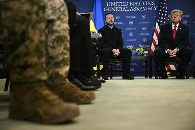 Ukraine's President Volodymyr Zelensky (C-L) meets with US President Donald Trump on the sidelines of the 81st United Nations General Assembly in New York, on September 22, 2026. (Photo by Brendan SMIALOWSKI / AFP)