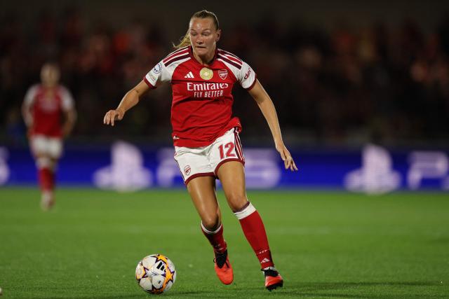 Arsenal's Norwegian midfielder #12 Frida Maanum runs with the ball during the UEFA Women's Champions League, League Phase football match between Arsenal and HB Koge at Meadow Park in Borehamwood, north of London on September 22, 2026. (Photo by Adrian Dennis / AFP)