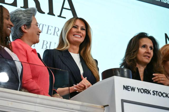 US First Lady Melania Trump, alongside NYSE Group President Lynn Martin (R) and President and CEO of Advanced Micro Devices Lisa Su (L), rings the opening bell of the New York Stock Exchange (NYSE) in New York on September 23, 2026. (Photo by ANGELA WEISS / AFP)