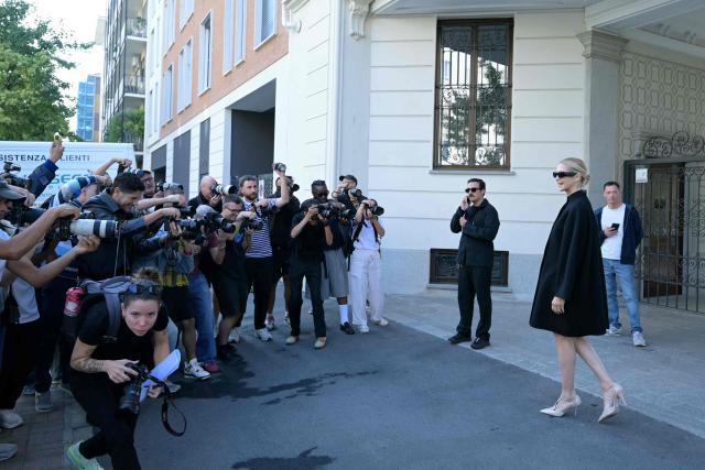 Kelly Rutherford poses in the street outside the Max Mara collection show as part of the Women's Spring/Summer 2027 Milan's fashion week, on September 24, 2026. (Photo by Stefano Rellandini / AFP)