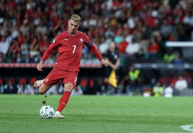 Portugal's forward #07 Cristiano Ronaldo kicks the ball during the UEFA Nations League league phase group A4 football match between Portugal and Wales at Jose Alvalade stadium in Lisbon on September 24, 2026. (Photo by PATRICIA DE MELO MOREIRA / AFP)