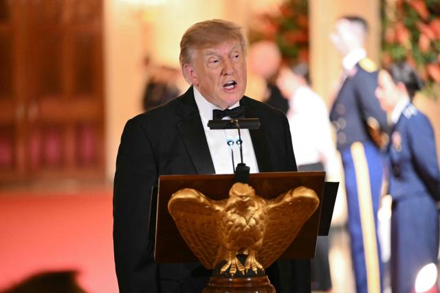 US President Donald Trump speaks during a state dinner for Chinese President Xi Jinping in the East Room of the White House in Washington, DC, on September 24, 2026. President Xi is on a State visit to the United States from September 23 to 25. (Photo by Brendan SMIALOWSKI / AFP)
