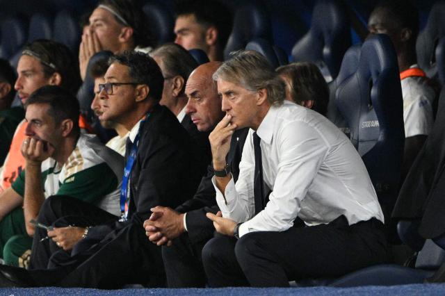 Italy's Italian headcoach Roberto Mancini looks on during the UEFA Nations League (League A, Group 1) football match between Italy and Belgium at the Olympic Stadium in Rome on September 25, 2026. (Photo by Andreas SOLARO / AFP)