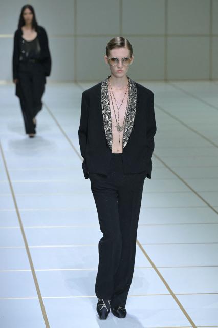 A model walks the runway during the Giorgio Armani collection show as part of Women's Spring/Summer 2027 Milan's fashion week, on September 27, 2026. (Photo by Stefano Rellandini / AFP)