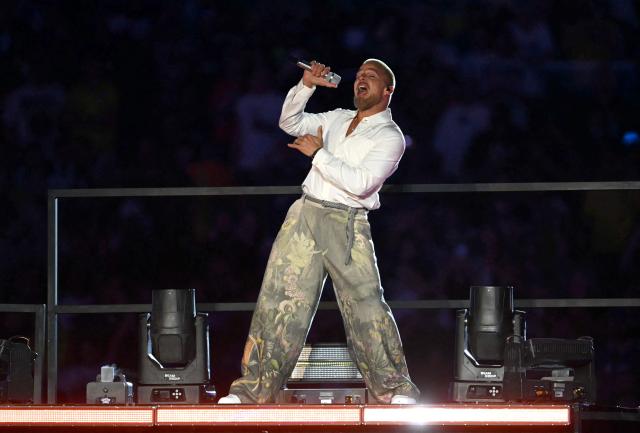 Puerto Rican singer Ricky Martin performs during half time of the NFL match between the Dallas Cowboys and the Baltimore Ravens at the Maracana Stadium in Rio de Janeiro, Brazil, on September 27, 2026. (Photo by MAURO PIMENTEL / AFP)