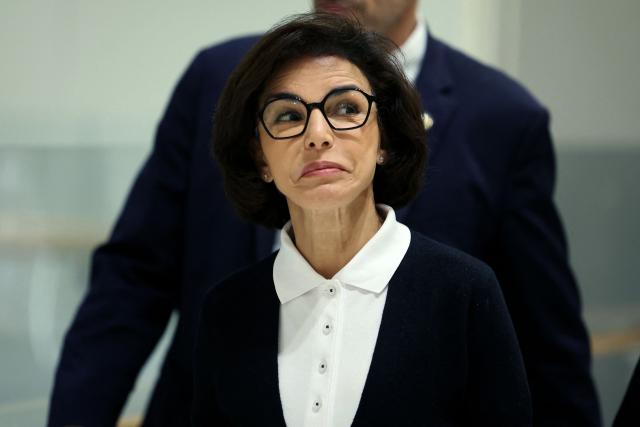 French right-wing politician Rachida Dati arrives for the closing arguments in her trial on corruption charges at the Paris Courthouse on September 28, 2026. Dati stands charged with corruption and influence-peddling over alleged lobbying for Renault-Nissan between October 2009 and February 2013 while she was a member of the European Parliament. (Photo by Thomas SAMSON / AFP)