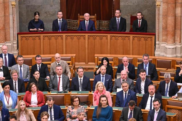 Hungary's President Andras Baka (C-Back) is seen in the presidential box of the parliament chamber in Budapest, Hungary, on September 28, 2026. Lawmakers vote on President Andras Baka's nomination of Zoltan Szathmary as prosecutor general at parliament in Budapest, Hungary, on September 28, 2026. The ruling Tisza party rejects the nomination, reportedly citing Prime Minister Peter Magyar's claim that Szathmary's sibling was implicated in the Ukraine-linked "gold convoy" scandal. (Photo by Attila KISBENEDEK / AFP)
