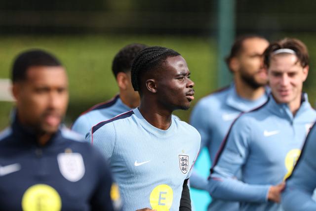 England's midfielder #07 Bukayo Saka (C) attends a training session at Tottenham Hotspur's training ground in Enfield, north London, on September 28, 2026, on the eve of their UEFA Nations League group stage football match against the Czech Republic. (Photo by Adrian Dennis / AFP)