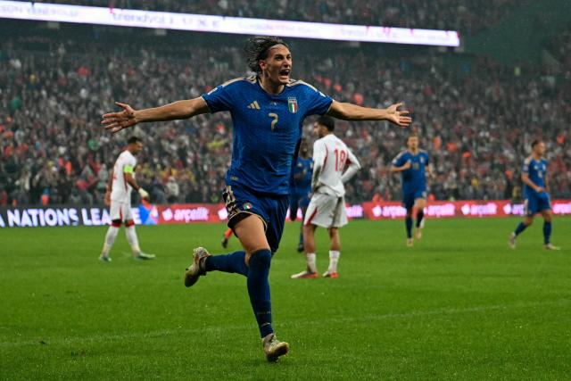 Italy's forward #07 Pio Esposito celebrates scoring his team's fourth goal during the UEFA Nations League football match (League A, Group A1) between Turkey and Italy at the Ataturk Sports Complex Matl? Stadium in Bursa on September 28, 2026. (Photo by Ozan KOSE / AFP)