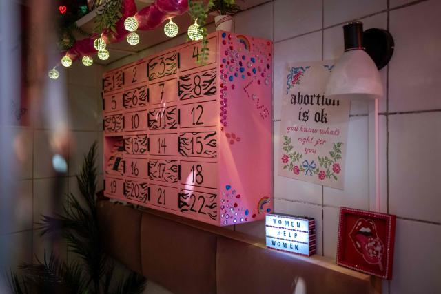 This photo, taken on September 30, 2026, shows the “Abortomat” – Poland’s first-ever abortion locker, which allows women to anonymously access pregnancy-terminating pills, at the abortion consultation point “Abotak” in Warsaw. Polish activists have opened the country's first-ever abortion locker, allowing women to access pregnancy-terminating pills anonymously and immediately in the country with some of Europe's strictest abortion laws, an activist told AFP on September 30, 2026. (Photo by Wojtek RADWANSKI / AFP)