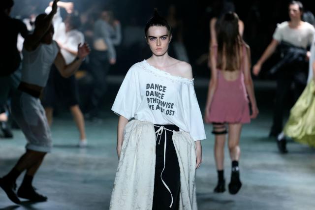 A model presents a creation for ALAINPAUL Women's Spring/Summer 2027 collection fashion show as part of the Paris Fashion Week, in Paris on October 1, 2026. (Photo by Thomas SAMSON / AFP)