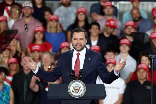 US Vice President JD Vance speaks during a campaign rally in support of Republican gubernatorial candidate Byron Donalds in Lakeland, Florida, on October 1, 2026. (Photo by Kevin Lamarque / POOL / AFP)