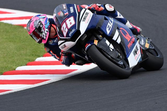 Liqui Moly Dynavolt Intact GP rider Manuel Gonzalez of Spain rides his motorcycle during the Moto2 class practice session of MotoGP Japanese Grand Prix at the Mobility Resort Motegi in Motegi, Tochigi prefecture on October 3, 2026. (Photo by Toshifumi KITAMURA / AFP)
