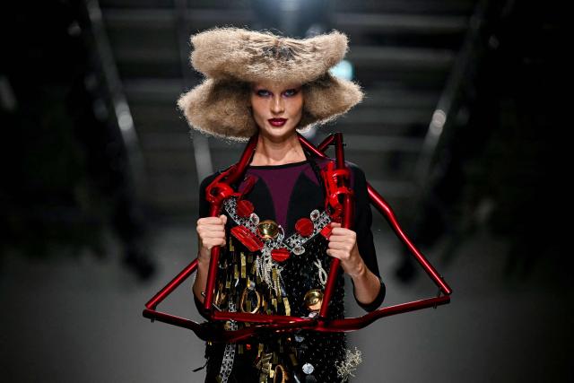 A model presents a creation for Junya Watanabe Women's Spring/Summer 2027 collection fashion show as part of the Paris Fashion Week, in Paris on October 3, 2026. (Photo by LOU BENOIST / AFP)