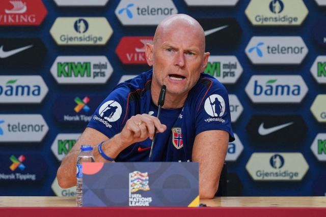 Norway's national team coach Stale Solbakken addresses a press conference prior to a training session at Estadio Do Dragao in Porto, Portugal on October 3, 2026, the day before the UEFA Nations League Group A4 football match between Portugal and Norway. (Photo by Lise Åserud / NTB / AFP) / Norway OUT