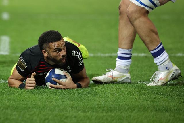 Toulouse's French wing Matthis Lebel scores his team first try during the French Top14 rugby union match between Castres Olympique and Stade Toulousain at Stade Pierre Fabre in Castres, southwestern France, on October 3, 2026. (Photo by Valentine CHAPUIS / AFP)