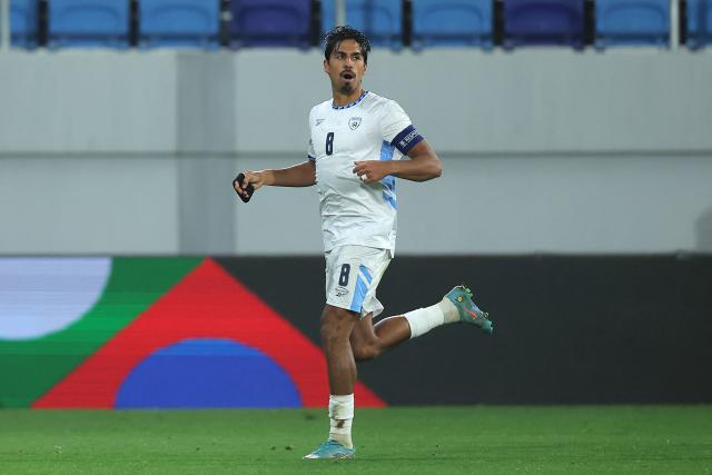 Israel's midfielder #08 Dor Peretz celebrates scoring Israel's first goal during the UEFA Nations League Group B3 football match between the Republic of Ireland and Israel at the TSC Arena in Backa Topola on October 4, 2026. (Photo by Pedja Milosavljevic / AFP)