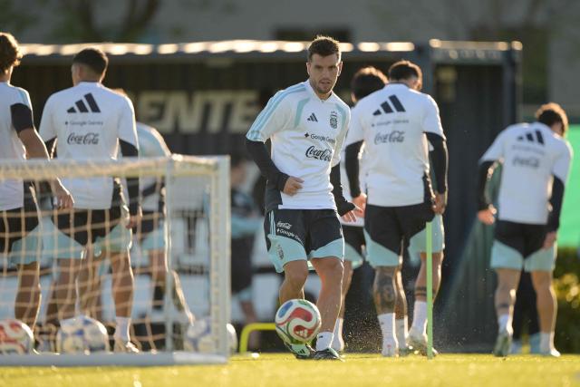 Argentina's midfielder Giovani Lo Celso kicks the ball during a football training session at the Argentine Football Association (AFA) training camp in Ezeiza, Buenos Aires Province, on October 5, 2026, ahead of the friendly match against Benin. (Photo by JUAN MABROMATA / AFP)