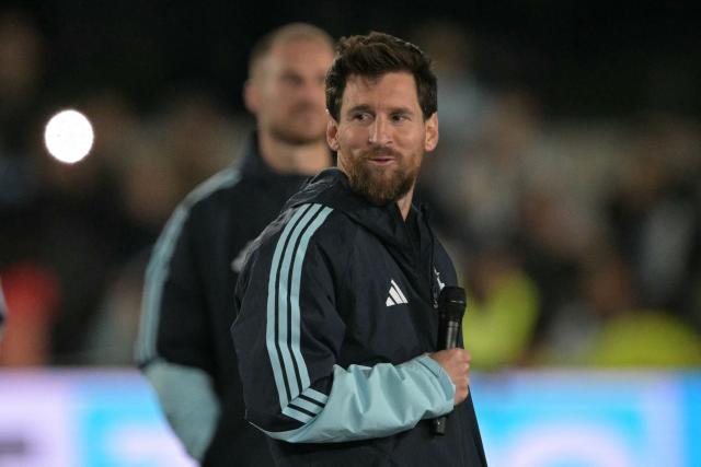 Argentina's forward #10 Lionel Messi gestures as he speaks following the international friendly football match between Argentina and Benin at the Mas Monumental stadium in Buenos Aires on October 6, 2026. (Photo by JUAN MABROMATA / AFP)