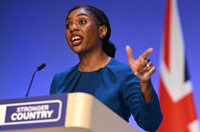 Britain's main opposition Conservative Party leader Kemi Badenoch addresses delegates on the final day of the annual Conservative Party conference in Birmingham, central England, on October 7, 2026.  (Photo by Oli SCARFF / AFP)