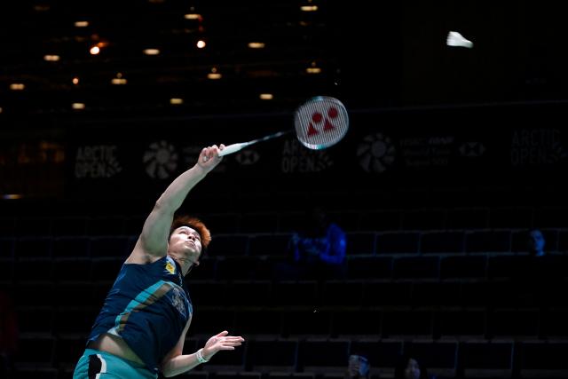 Kunlavut Vitidsarn of Thailand in action during the badminton Clash of Clans Arctic Open 2026 tournament in Vantaa, Finland, on October 7, 2026. (Photo by Antti Aimo-Koivisto / Lehtikuva / AFP) / Finland OUT