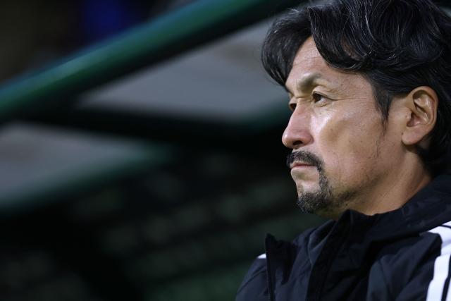 Japan's head coach Masatada Ishii looks on prior to the   women's international friendly football match between Haiti and Japan at the Bauer Stadium in Saint-Ouen, north of Paris, on October 9, 2026. (Photo by FRANCK FIFE / AFP)