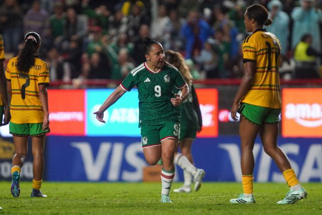 Mexico’s forward #9 Aaliyah Shiria celebrates after scoring her team’s goal during the women's international friendly football match between Mexico and Jamaica at Victoria stadium in Aguascalientes, Mexico, on October 9, 2026. (Photo by Mario ARMAS / AFP)