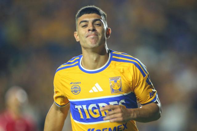 Tigres' Argentine midfielder #11 Juan Brunetta celebrates scoring his team's third goal during the Liga MX Apertura tournament football match between Tigres and Toluca at Universitario de la UANL stadium in San Nicolas de los Garza, Nuevo Leon state, Mexico, on October 9, 2026. (Photo by Julio Cesar AGUILAR / AFP)