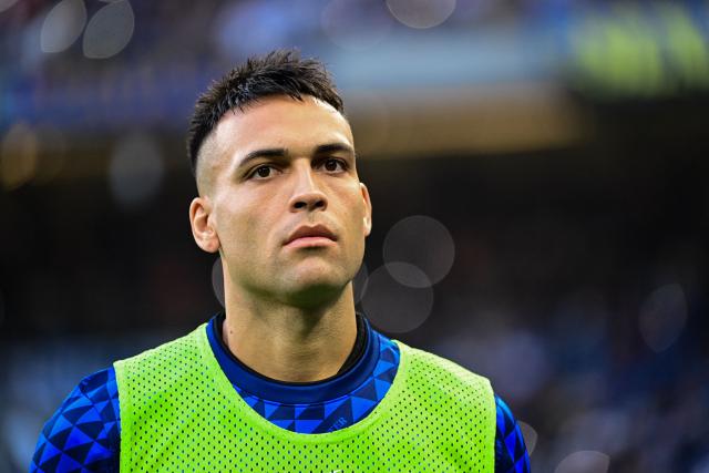 Inter Milan's Argentinian forward #10 Lautaro Martinez looks on ahead of the Italian Serie A football match between Inter Milan and Parma at the San Siro Stadium in Milan, on October 10, 2026. (Photo by Piero CRUCIATTI / AFP)