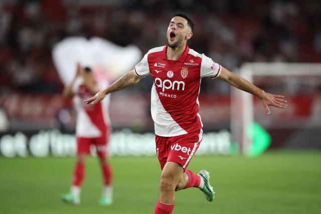 Monaco's French forward #11 Matthis Abline celebrates after scoring a second goal during the French L1 football match between AS Monaco and Toulouse FC at the Stade Louis II in Monaco on October 10, 2026. (Photo by Valery HACHE / AFP)