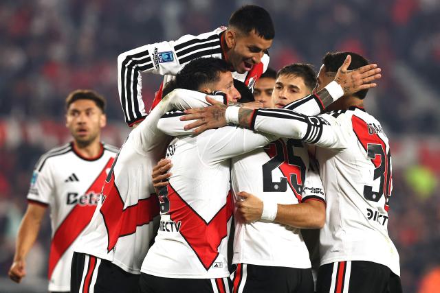 River Plate's defender #21 Marcos Acuna (unseen) celebrates scoring his team's first goal with teammates during the Argentine Professional League 2026 Clausura tournament football match between River Plate and Estudiantes de Rio Cuarto at the Mas Monumental stadium in Buenos Aires on October 10, 2026. (Photo by Alejandro PAGNI / AFP)
